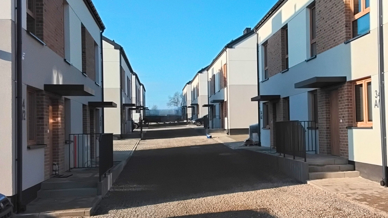 ZADASZENIE BS 200 - GUTTA - U KLIENTA (3)